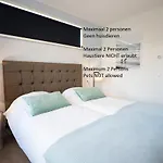 Tesselhof 4*