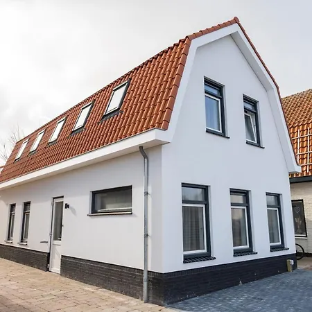 Tesselhof 4* De Koog